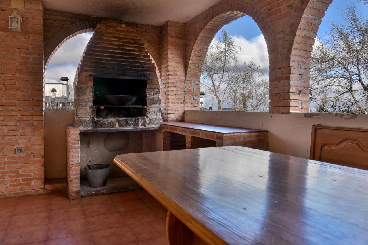 Casa Puente Albor Piscina Climatizada Villa El Espinar Eksteriør billede