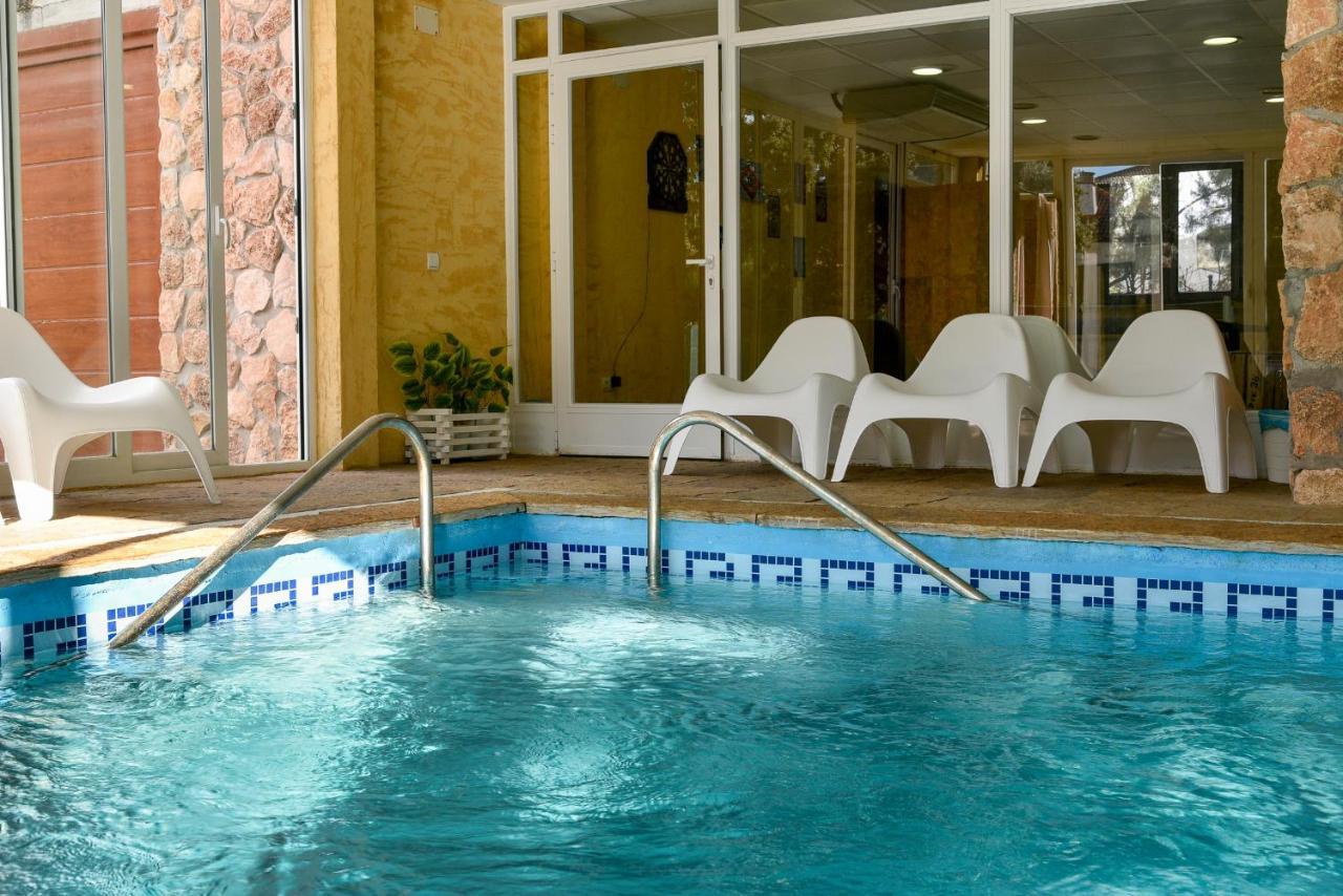 Casa Puente Albor Piscina Climatizada Villa El Espinar Eksteriør billede